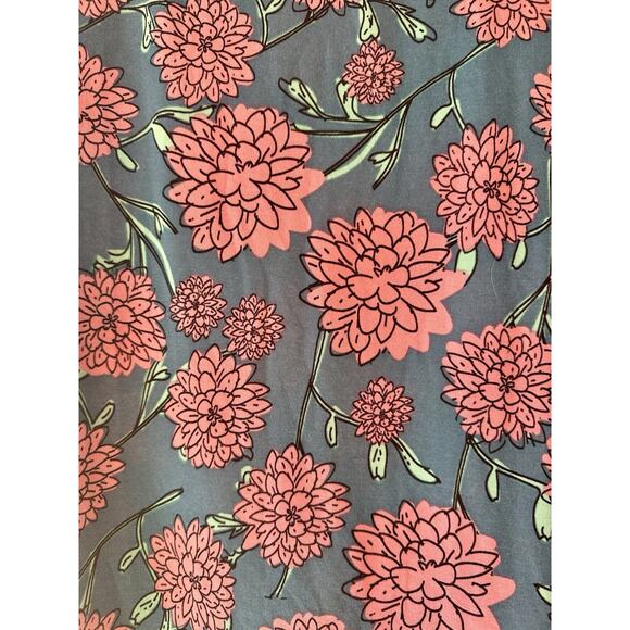 LuLaRoe Irma Women's Floral Short Sleeve Size X-Large - Picture 3 of 3